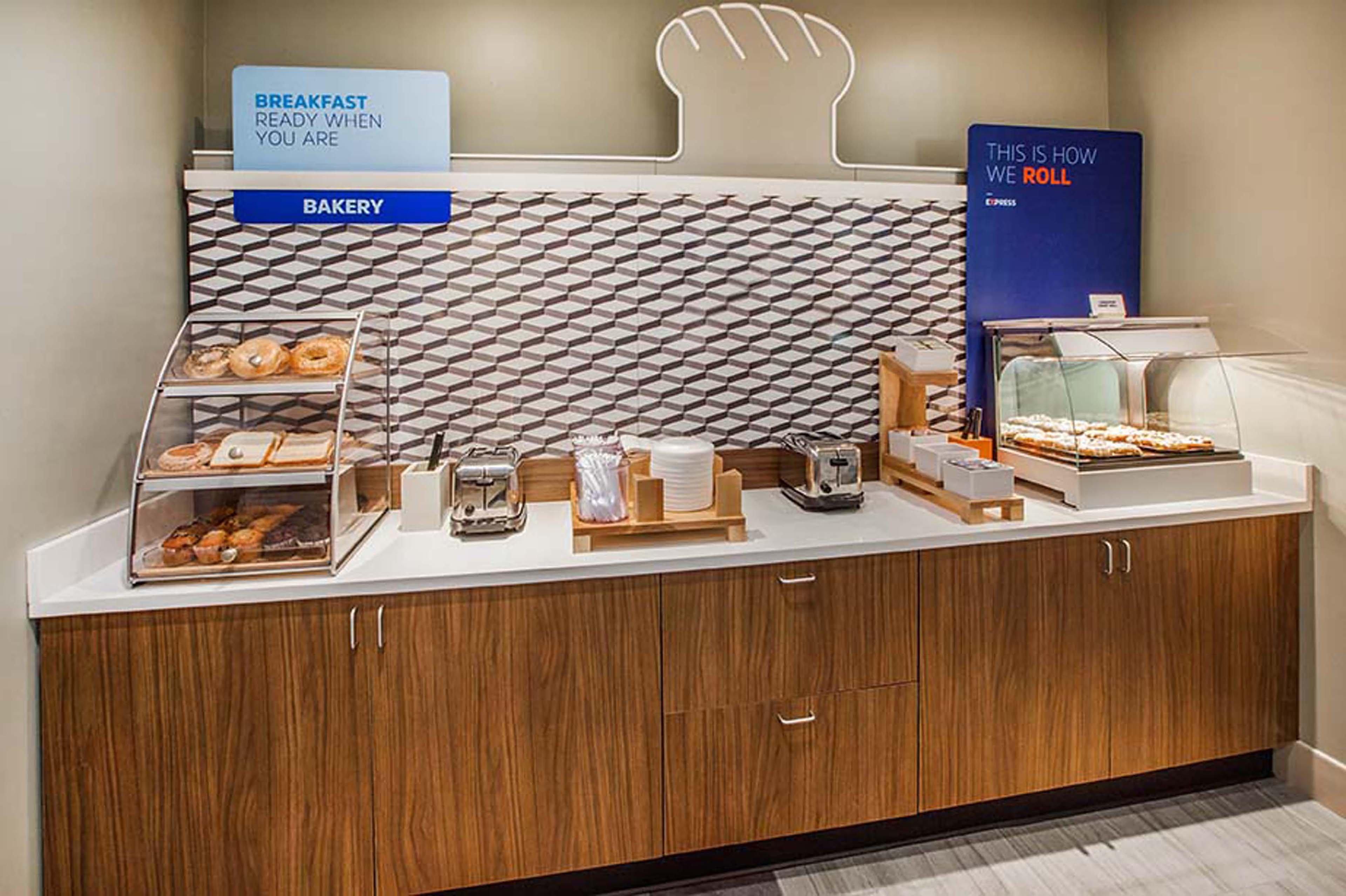 Holiday Inn Express Hotel & Suites Richwood - Cincinnati South By Ihg Eksteriør billede