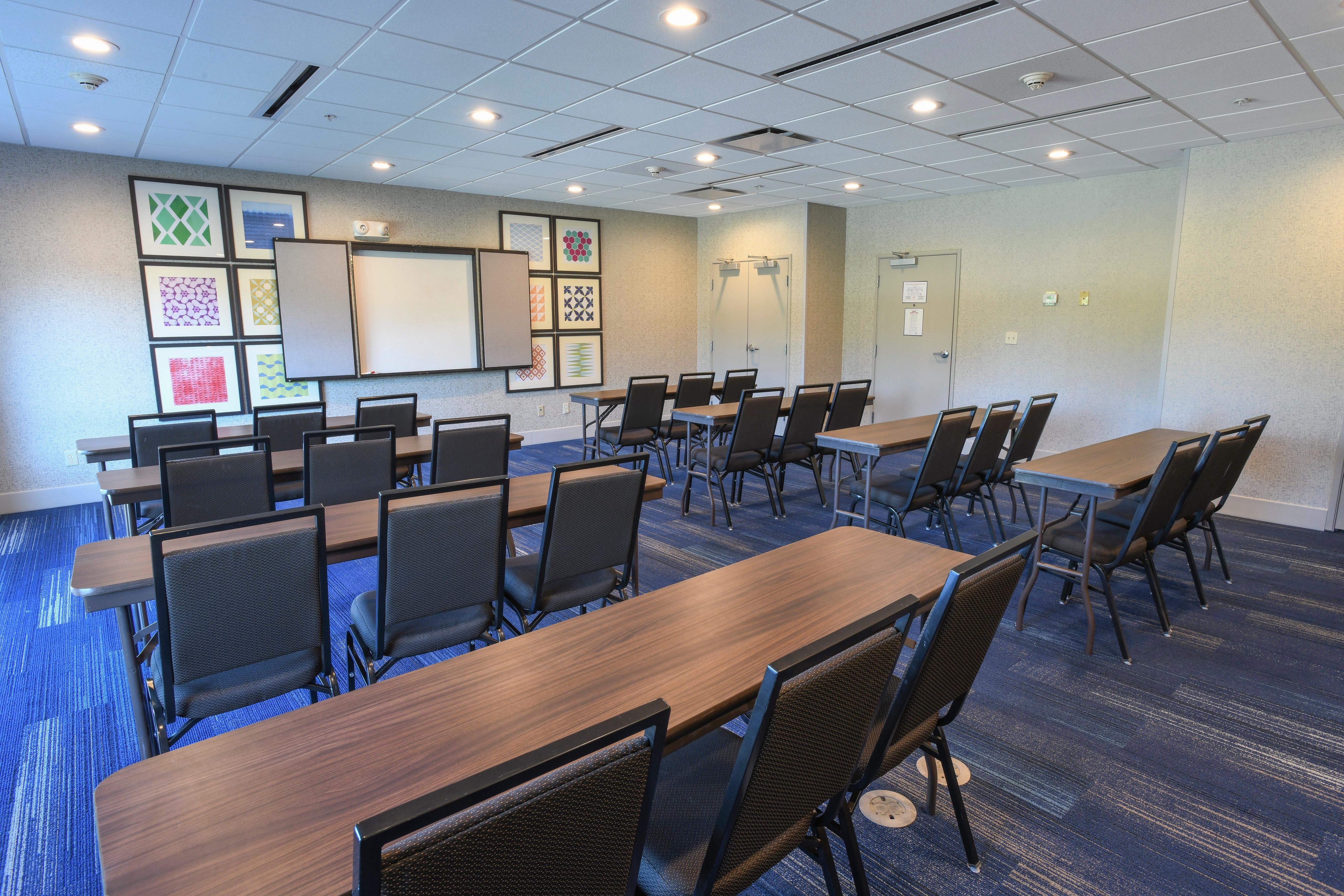 Holiday Inn Express Hotel & Suites Richwood - Cincinnati South By Ihg Eksteriør billede